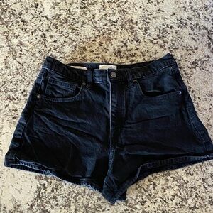 Universal Thread Women's Black Jean Shorts